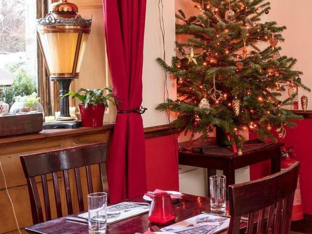 The Gordon Arms Hotel West Linton エクステリア 写真